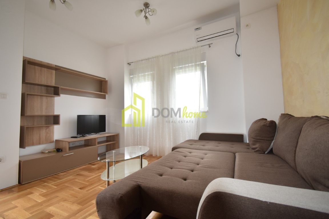 Garsonjera 25m2, kod Vezirovog mosta